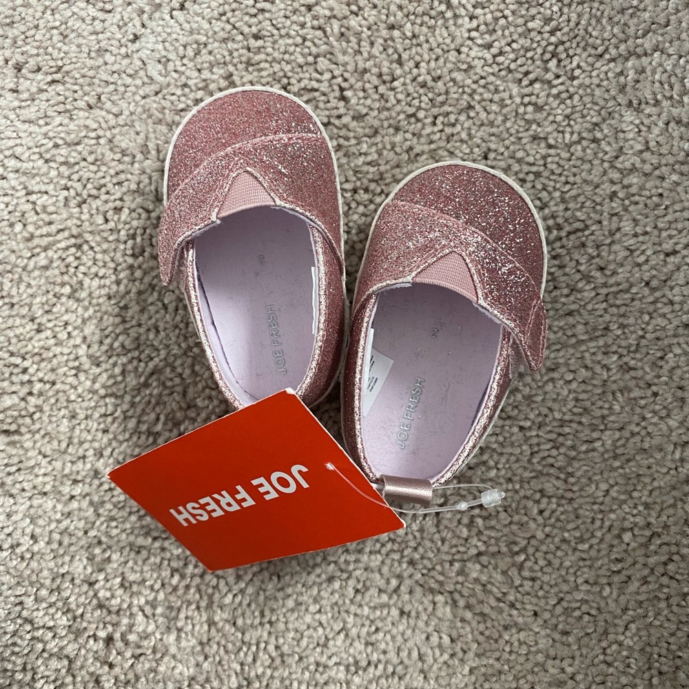 Joe Fresh, pink baby shoes.